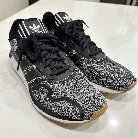 Adidas Swift Run X - Picture 3 of 6